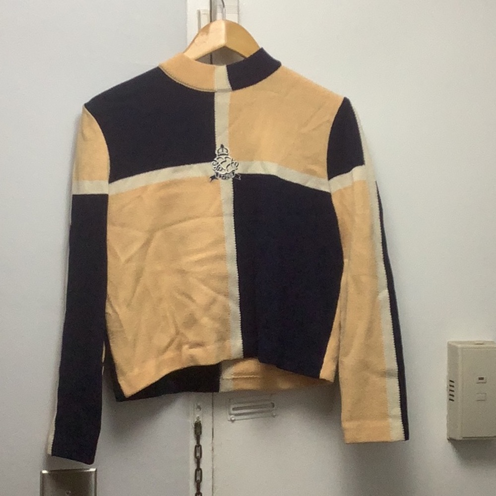 St John Sports Cropped Sweater
